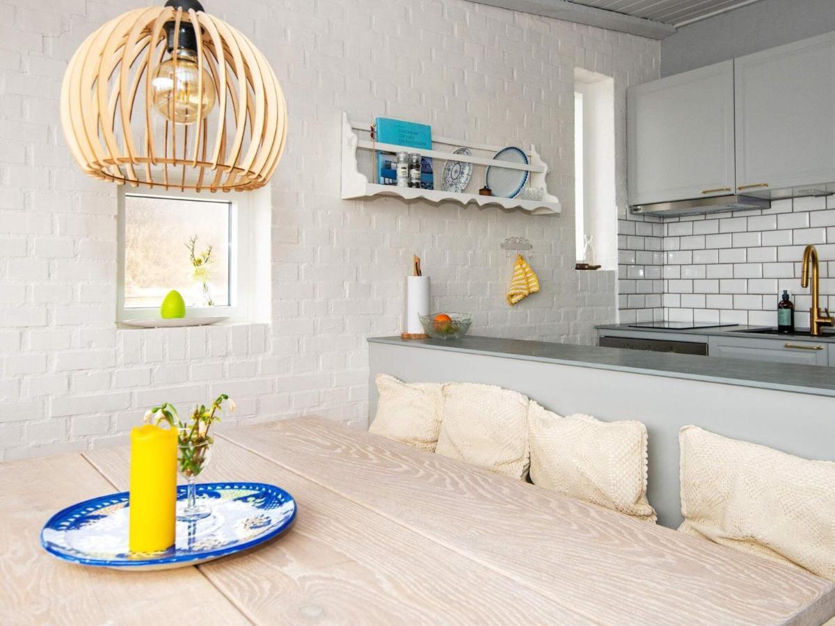 5 Person Holiday Home In Henne Henne Strand Zewnętrze zdjęcie