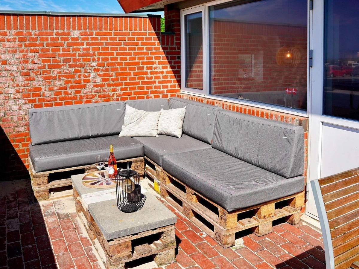 5 Person Holiday Home In Henne Henne Strand Zewnętrze zdjęcie