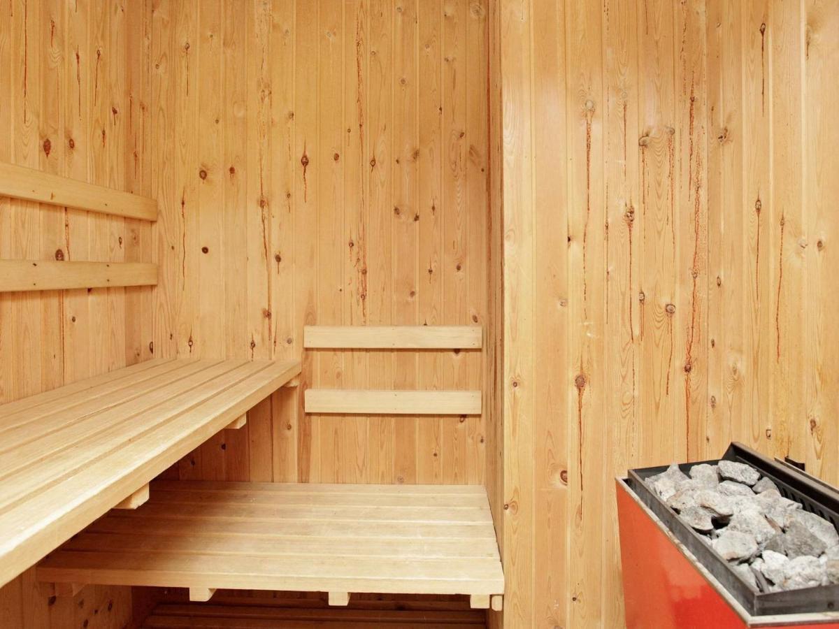 5 Person Holiday Home In Henne Henne Strand Zewnętrze zdjęcie